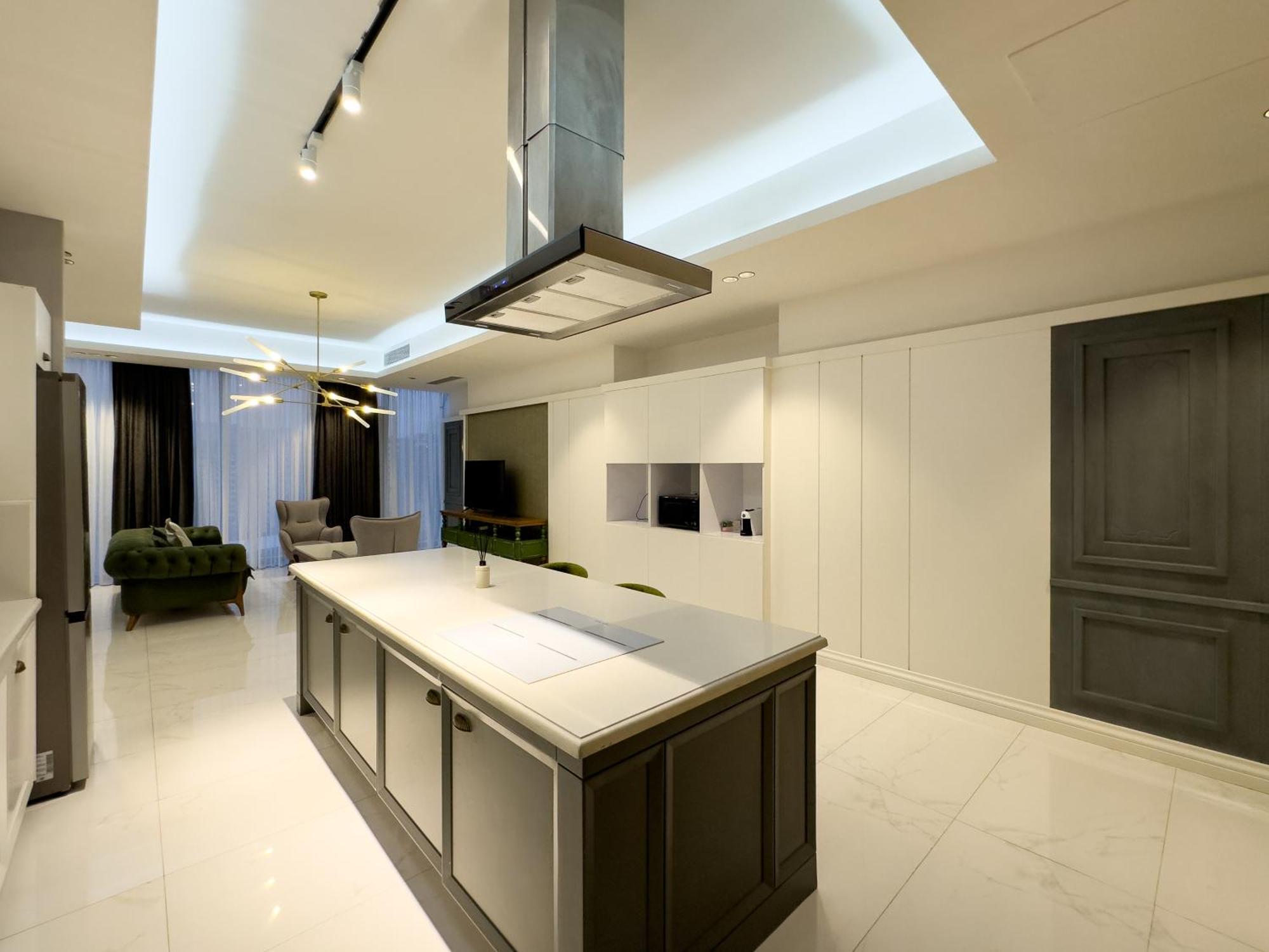 Apartment King David - 2 Bedroom Luxury Tbilisi