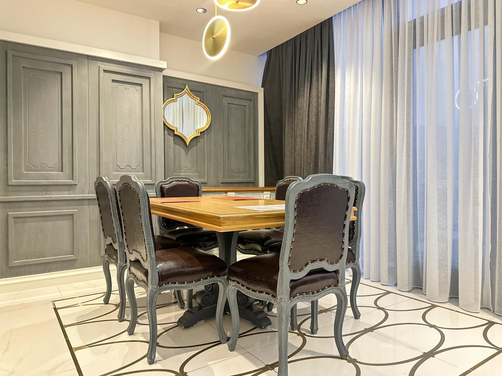King David - 2 Bedroom Luxury Apartment Tbilisi
